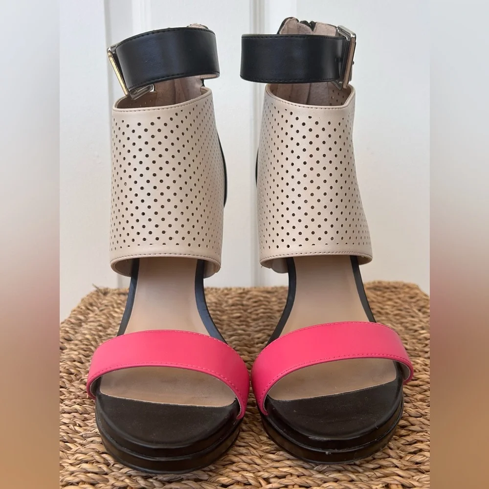 Juicy Couture Atarah Ice Heels‎ Ankle Strap Size 7.5M